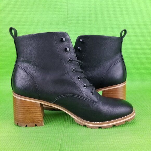 ✅Korks Women's Black Faux Leather Block Heel Lace Up Ankle Boots Womens 9M Biker - Picture 10 of 11